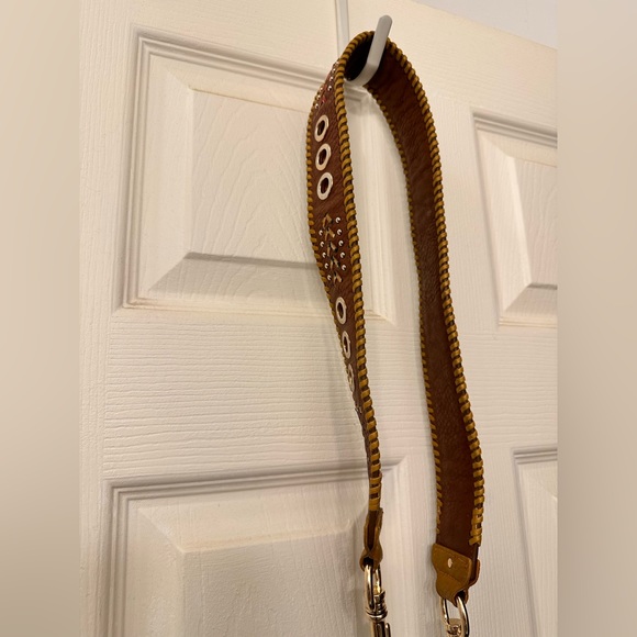 37” Purse/Bag strap - Brown & Tan Weave & Grommet Details - Picture 2 of 8